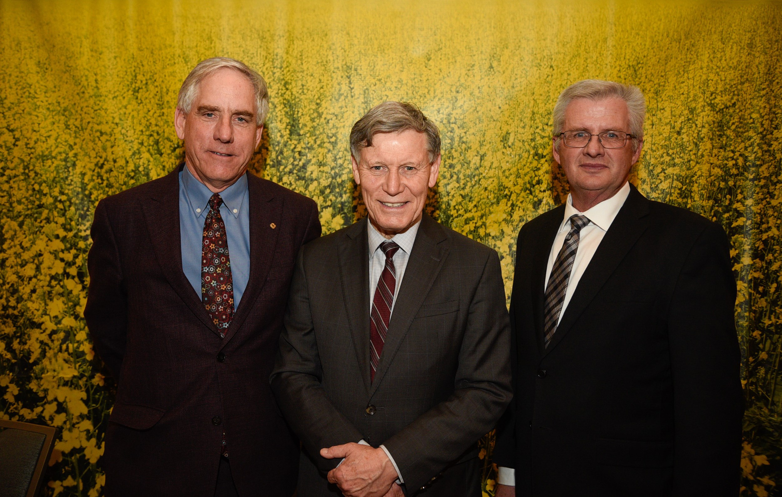 Jim Everson, President of the Canola Council of Canada; Terry Duguid, Parliamentary Secretary to the Minister of Environment and Climate Change; Mike Ammeter, Chair of Canadian Canola Growers Association