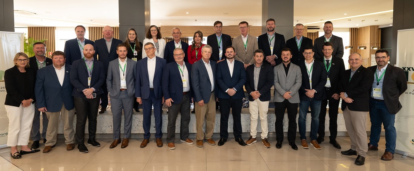 Members of the International Oilseeds Producers' Dialogue in Foz do Iguaçú, Brazil for The International Oilseed Producers' Dialogue (IOPD) XXVII